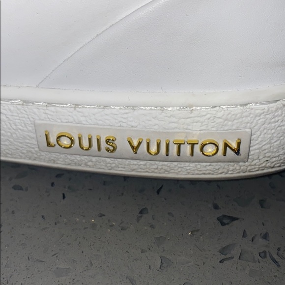 Louis Vuitton sneakers - Picture 3 of 9